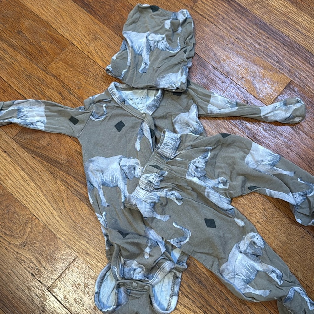 Posh peanut Elephant set, comes with hat, onesie with snaps & pants